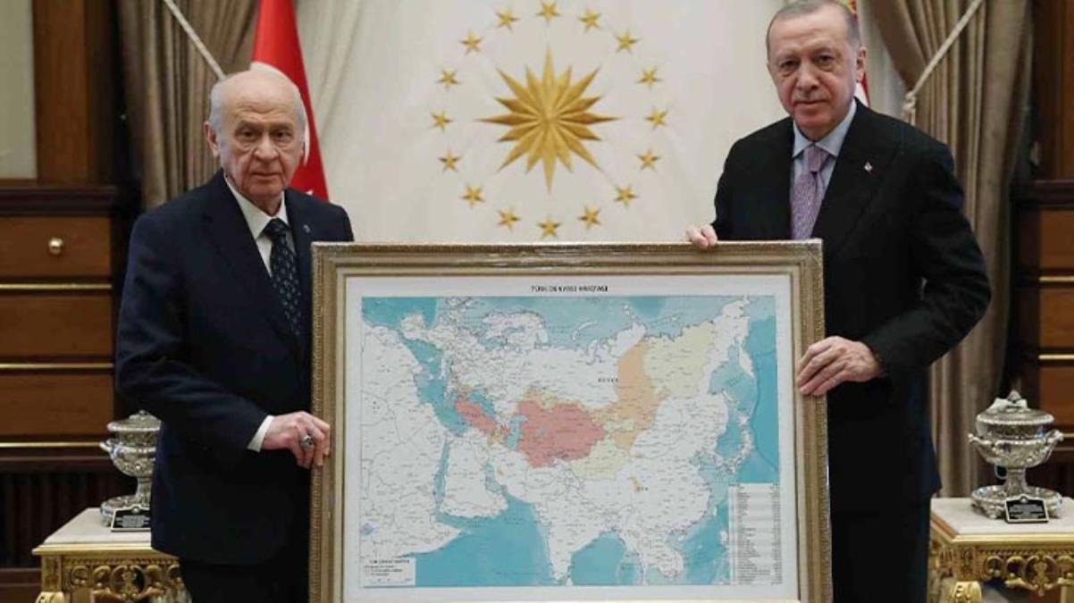 Rusya'da gündem, Bahçeli'nin Cumhurbaşkanı Erdoğan'a hediye ettiği harita! Sert tepki gösterdiler