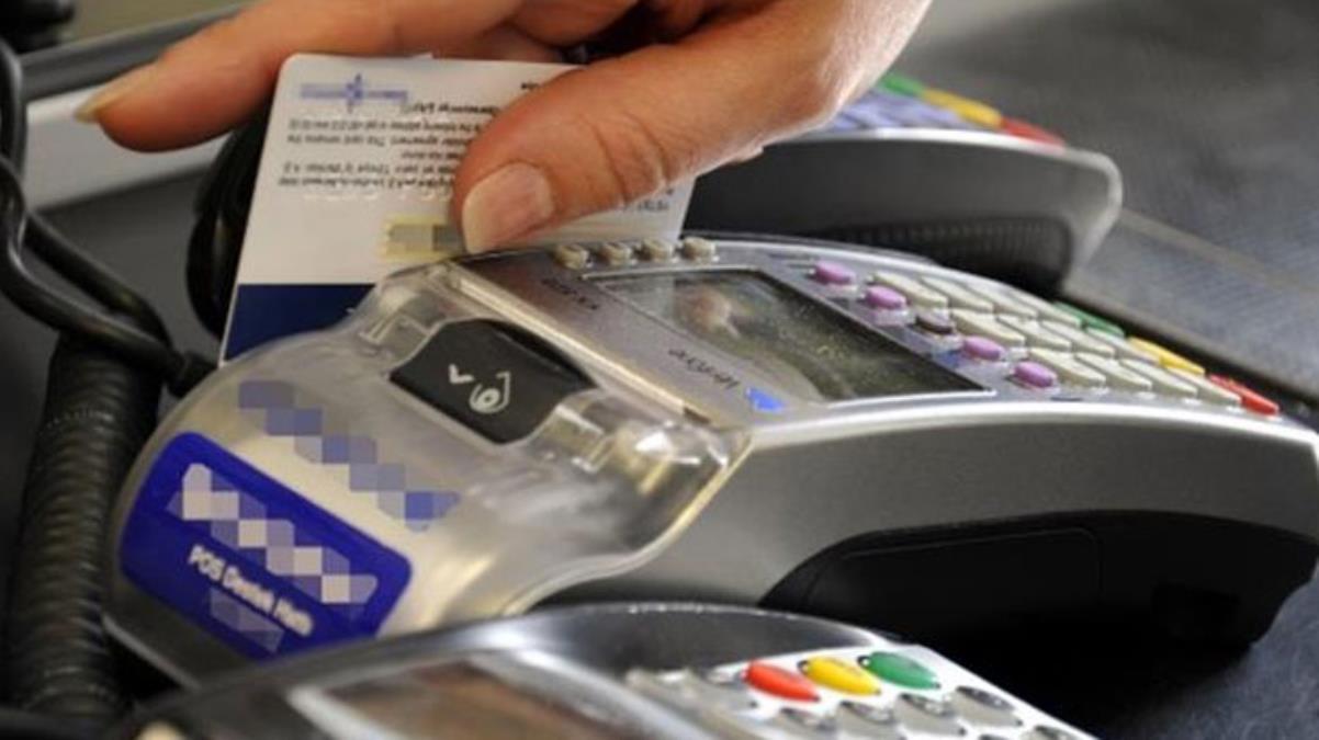Son Dakika: Kredi kart? kullananlar dikkat! Mobilya, beyaz e?ya, alt?n ve televizyonda taksit s?n?rlar? d?rld