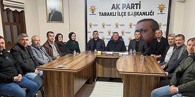 AK Parti Taraklı İlçe Teşkilatı Haftalık Yönetim K AK Parti Taraklı İlçe Teşkilatı’nın haftalık olağan ilçe yönetim kurulu toplantısı, parti binasında geniş katılımla gerçekleştirildi. urulu Toplantısını Gerçekleştirdi