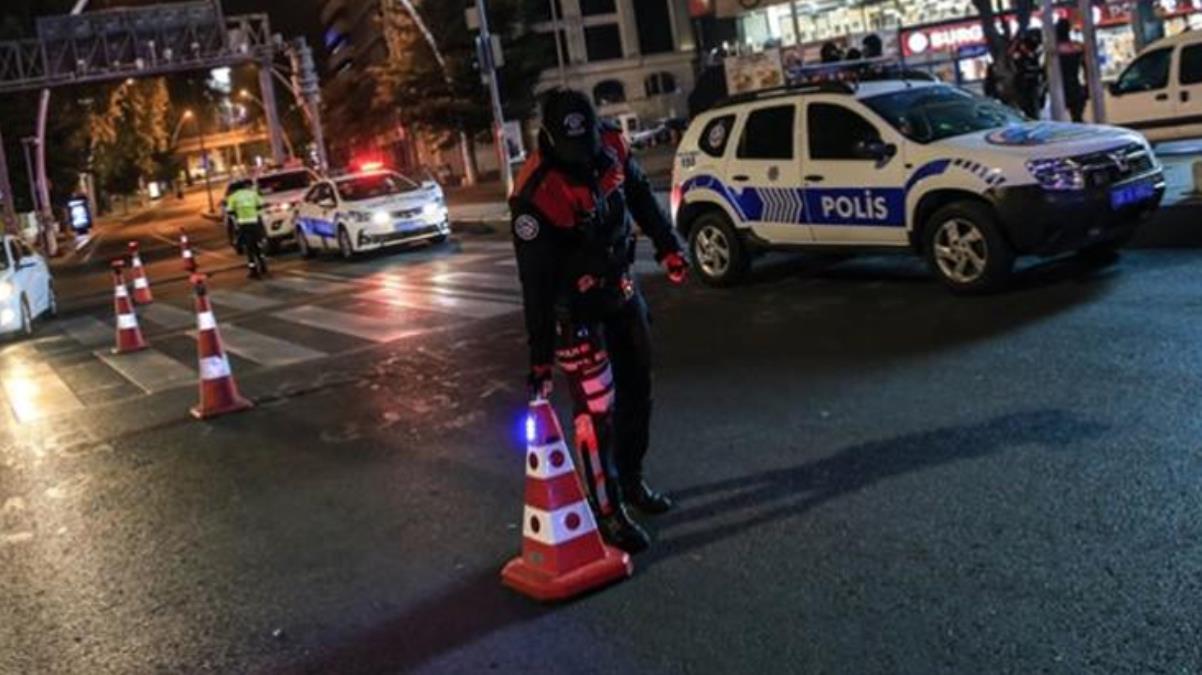 Türkiye genelinde son kez uygulanan hafta sonu sokağa çıkma kısıtlaması başladı