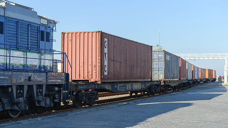 Türkiye'den Çin'e giden ikinci ihracat treni, Azerbaycan'a ulaşt